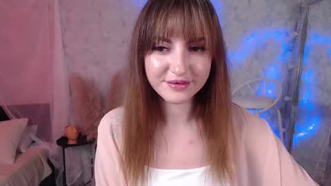 Snapshot of okii_vibes chatting on February 2025 06:19:01 AM Christy online show from February 2025 06:19:01 AM