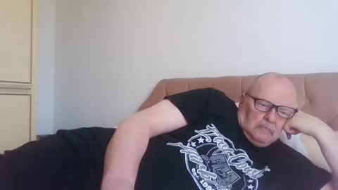 old_fkrr_ online show from April 2026 10:47:02 AM