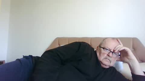 old_fkrr_ online show from May 2026 09:14:01 AM