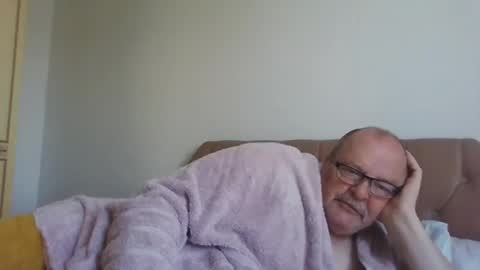 old_fkrr_ online show from June 2026 10:58:01 AM
