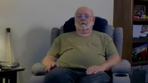 Snapshot of old_guy111 chatting on July 2026 01:38:01 AM old_guy111 online show from July 2026 01:38:01 AM