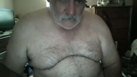 Snapshot of oldcockforyngladies chatting on October 2025 02:59:01 PM oldcockforyngladies online show from October 2025 02:59:01 PM