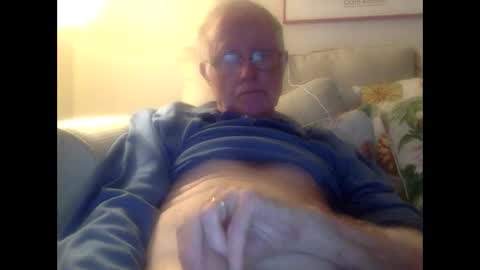 olderthandirt69 online show from January 2025 02:51:02 AM