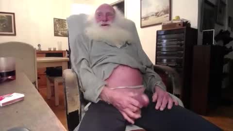 Snapshot of oldfucker9 chatting on March 2026 01:44:02 AM oldfucker9 online show from March 2026 01:44:02 AM