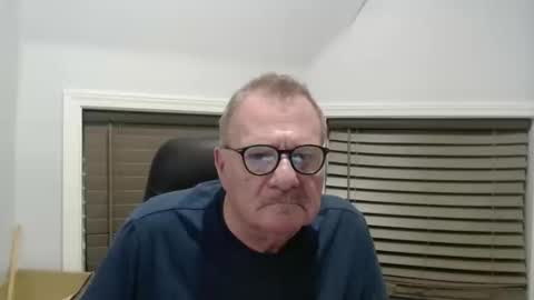 oldguybigd online show from October 2025 01:28:01 AM