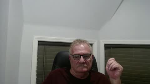 oldguybigd online show from May 2026 05:24:02 AM