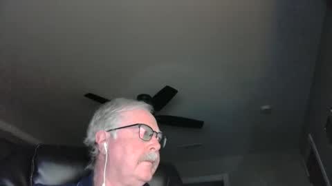 Snapshot of oldlakeguy chatting on January 2025 02:50:02 AM OldLakeGuy online show from January 2025 02:50:02 AM