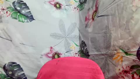 oldman_lover online show from June 2026 11:04:02 PM