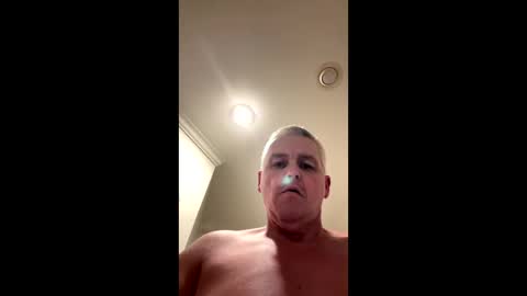 OldrM online show from November 2025 04:58:02 AM