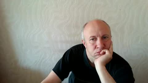 Snapshot of oleg365 chatting on October 2025 07:39:01 AM figaro online show from October 2025 07:39:01 AM