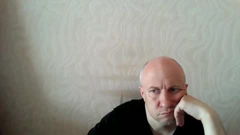 figaro online show from March 2026 10:37:02 AM