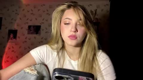 Snapshot of oletaguinyard chatting on November 2025 03:46:01 PM Kem online show from November 2025 03:46:01 PM