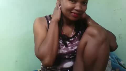 Snapshot of olgaaldy chatting on December 2025 04:52:01 AM olgaaldy online show from December 2025 04:52:01 AM