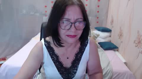 OlgaHottie online show from October 2025 11:06:02 PM