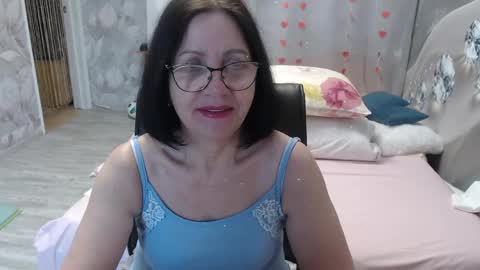 OlgaHottie online show from April 2026 01:04:01 AM