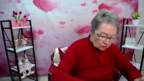 OlgaLuck online show from April 2026 05:12:02 AM