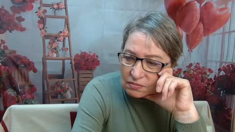 OlgaLuck online show from April 2026 05:33:01 AM