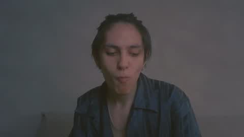 Snapshot of oli_vers chatting on September 2025 10:16:01 AM Oliver online show from September 2025 10:16:01 AM