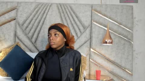 Snapshot of oliiviagarciaa chatting on September 2025 03:12:01 AM OliiviaGarciaa online show from September 2025 03:12:01 AM