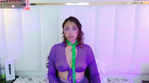 olive  online show from October 2025 01:04:02 AM