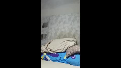 Snapshot of oliver91836 chatting on May 2026 12:22:02 PM oliver91836 online show from May 2026 12:22:02 PM