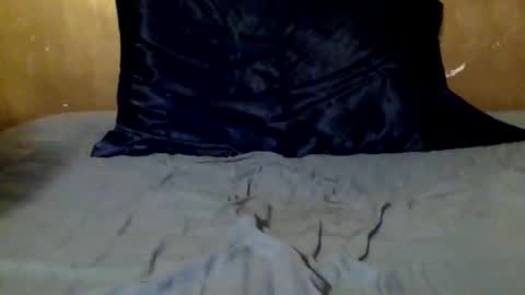 oliver_8 online show from May 2026 04:14:02 PM