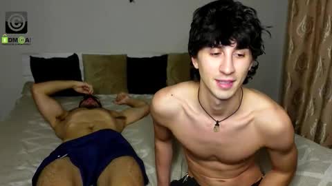 Oliver  Kaen online show from October 2025 06:25:02 PM