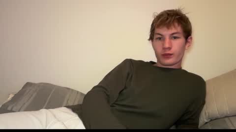 Snapshot of oliver_beck chatting on January 2025 02:30:01 AM Oliver Beck online show from January 2025 02:30:01 AM