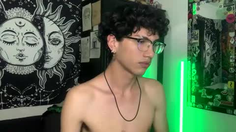 Oliver fast online show from October 2025 08:00:01 AM