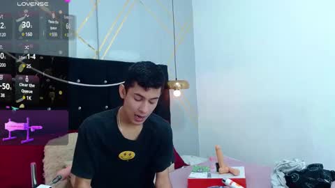 Oliver  Smith online show from January 2025 04:54:01 PM