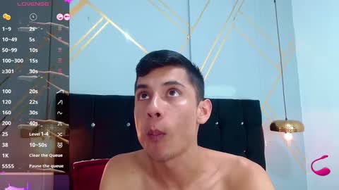 Oliver  Smith online show from February 2025 09:46:01 PM