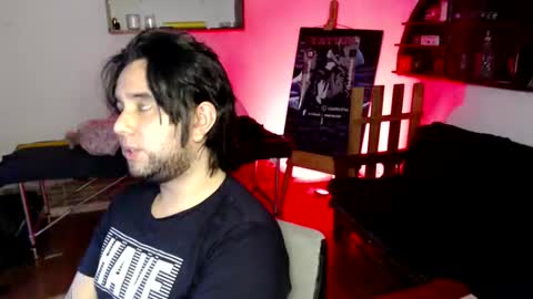 Snapshot of oliver_laid_2023 chatting on October 2025 05:37:02 AM oliver_laid_2023 online show from October 2025 05:37:02 AM