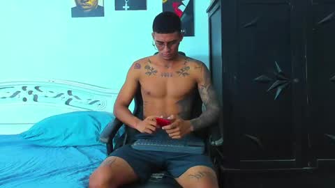 oliver_smith_2 online show from May 2026 01:54:02 PM