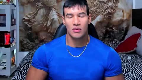 oliver_tommy online show from October 2025 11:55:02 AM