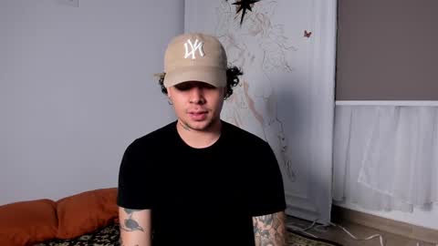 Snapshot of oliver_usher chatting on December 2024 11:08:01 PM Mr Blue Sky online show from December 2024 11:08:01 PM