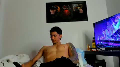 Snapshot of oliverbennet chatting on October 2025 05:01:01 PM Oliver bennet online show from October 2025 05:01:01 PM