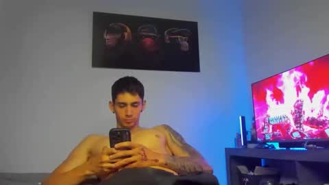 Snapshot of oliverbennet chatting on October 2025 03:40:02 AM Oliver bennet online show from October 2025 03:40:02 AM