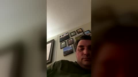 Snapshot of oliverclothesoff1211 chatting on March 2026 01:49:03 AM oliverclothesoff1211 online show from March 2026 01:49:03 AM