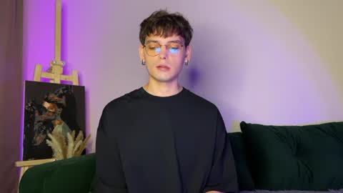 oliverlawrence online show from July 2026 10:38:02 PM