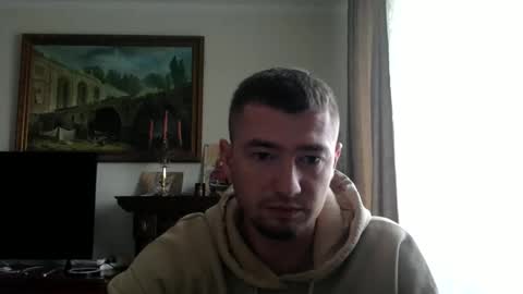 Snapshot of oliverlucky chatting on October 2025 08:37:01 AM CryotoneX online show from October 2025 08:37:01 AM