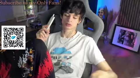 oliverrgroove online show from October 2025 05:37:01 AM