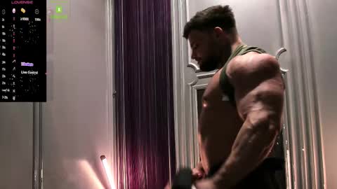 Snapshot of oliversport chatting on March 2026 04:10:01 PM OliverSport online show from March 2026 04:10:01 PM