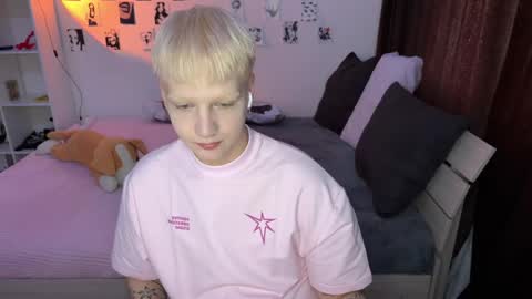 oliver online show from September 2025 12:53:01 PM