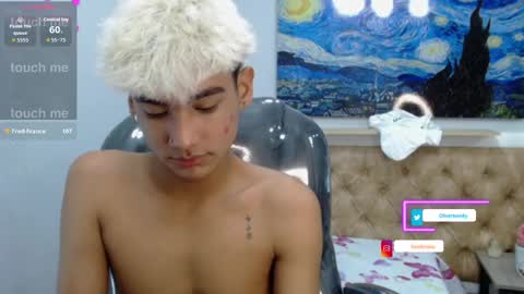 Snapshot of olivertwinky_ chatting on September 2025 09:31:02 PM Oliver online show from September 2025 09:31:02 PM