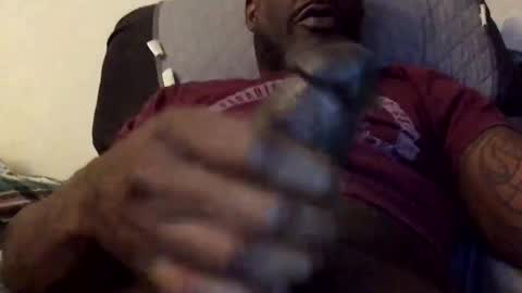 Snapshot of olivertwist1273 chatting on December 2024 05:20:02 AM olivertwist1273 online show from December 2024 05:20:02 AM