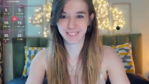 Olivia online show from May 2026 05:29:01 PM