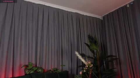 SaraConor online show from May 2026 07:27:02 AM