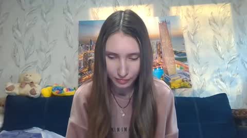 Snapshot of olivia_dream1 chatting on January 2025 01:43:01 PM Olivia online show from January 2025 01:43:01 PM