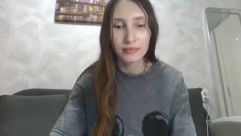 Snapshot of olivia_dream1 chatting on February 2025 01:12:02 AM Olivia online show from February 2025 01:12:02 AM