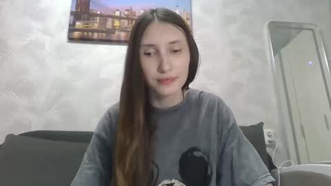 Snapshot of olivia_dream1 chatting on February 2025 11:32:01 PM Olivia online show from February 2025 11:32:01 PM